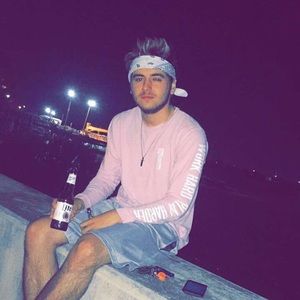 Meet your Posher, Johnny